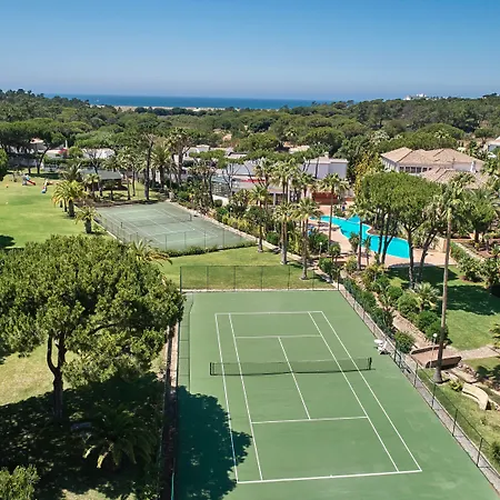 فيلة Vale Do Garrao المانسيل