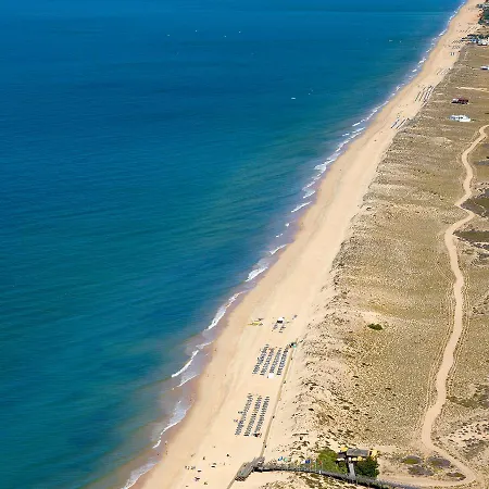 Vale Do Garrao المانسيل