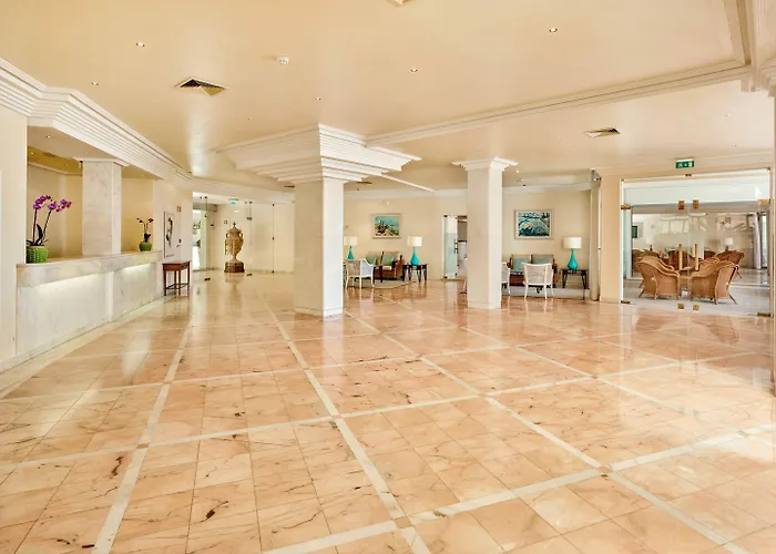 ヴィラ Vale Do Garrao アルマンシル