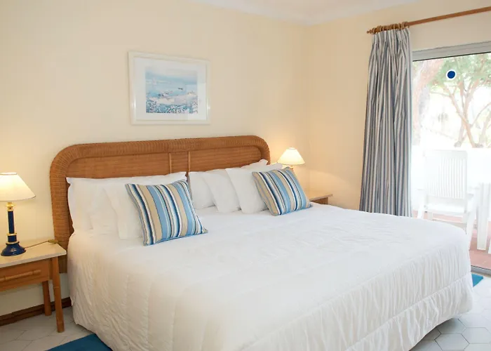 ヴィラ Vale Do Garrao アルマンシル