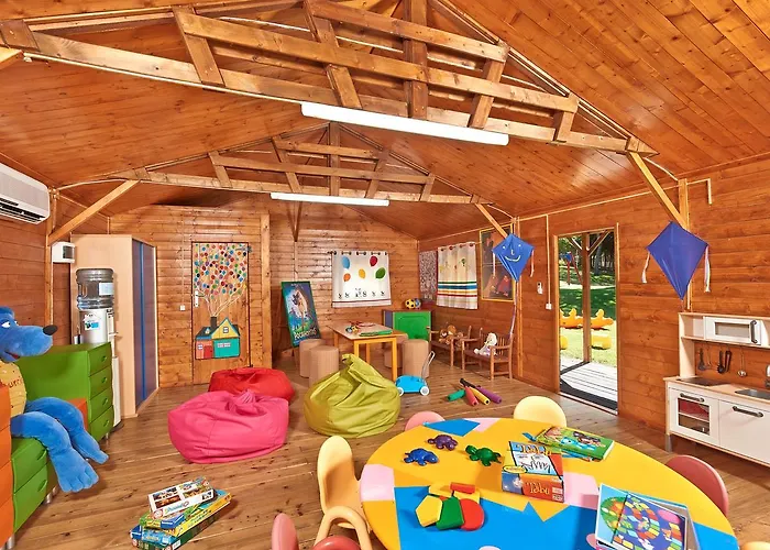 Vale Do Garrao ヴィラ アルマンシル