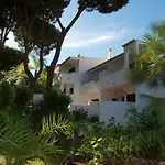 Villa Vale Do Garrao